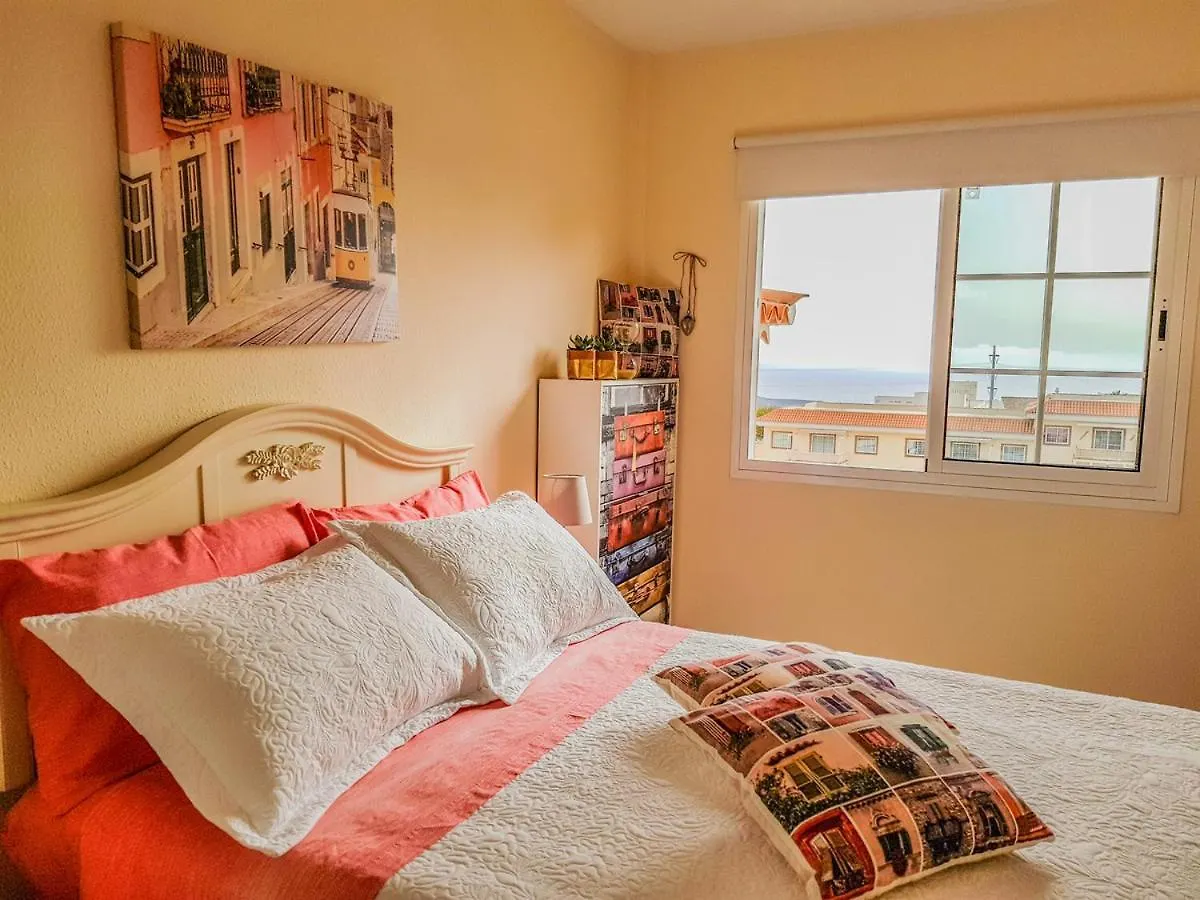 Lovely Apartment In Tenerife South Chayofa